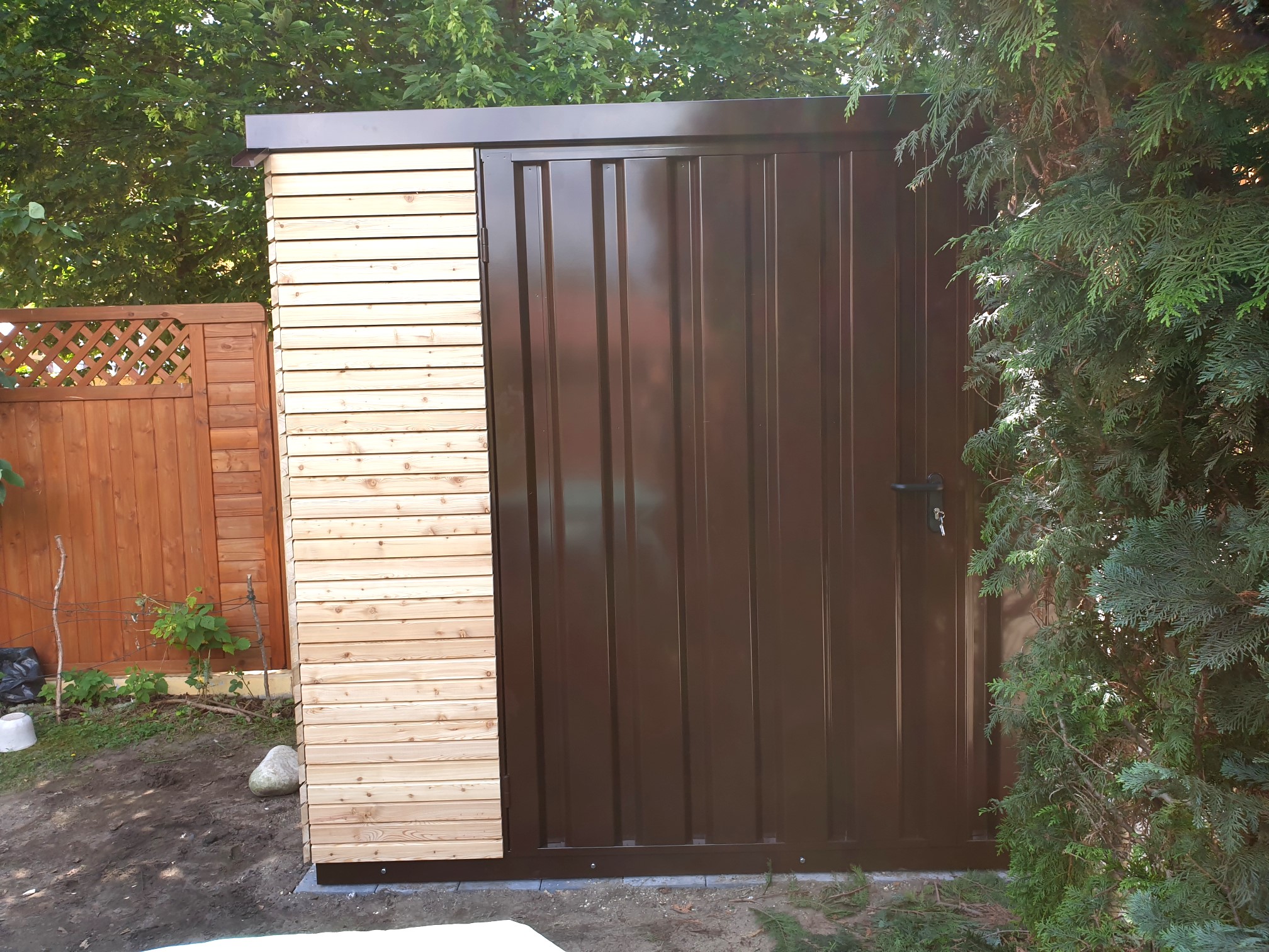 GB211-schokoladenbraun02 Gardenboxx 211 in schokoladenbraun RAL 8017 günstig bei HWG-Tec kaufen✔️