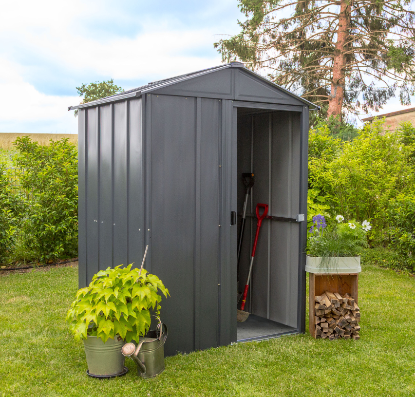 Metallhaus_5x4_Lifestyle_1 Spacemaker Metallgerätehaus 5x4 günstig bei HWG-Tec kaufen.