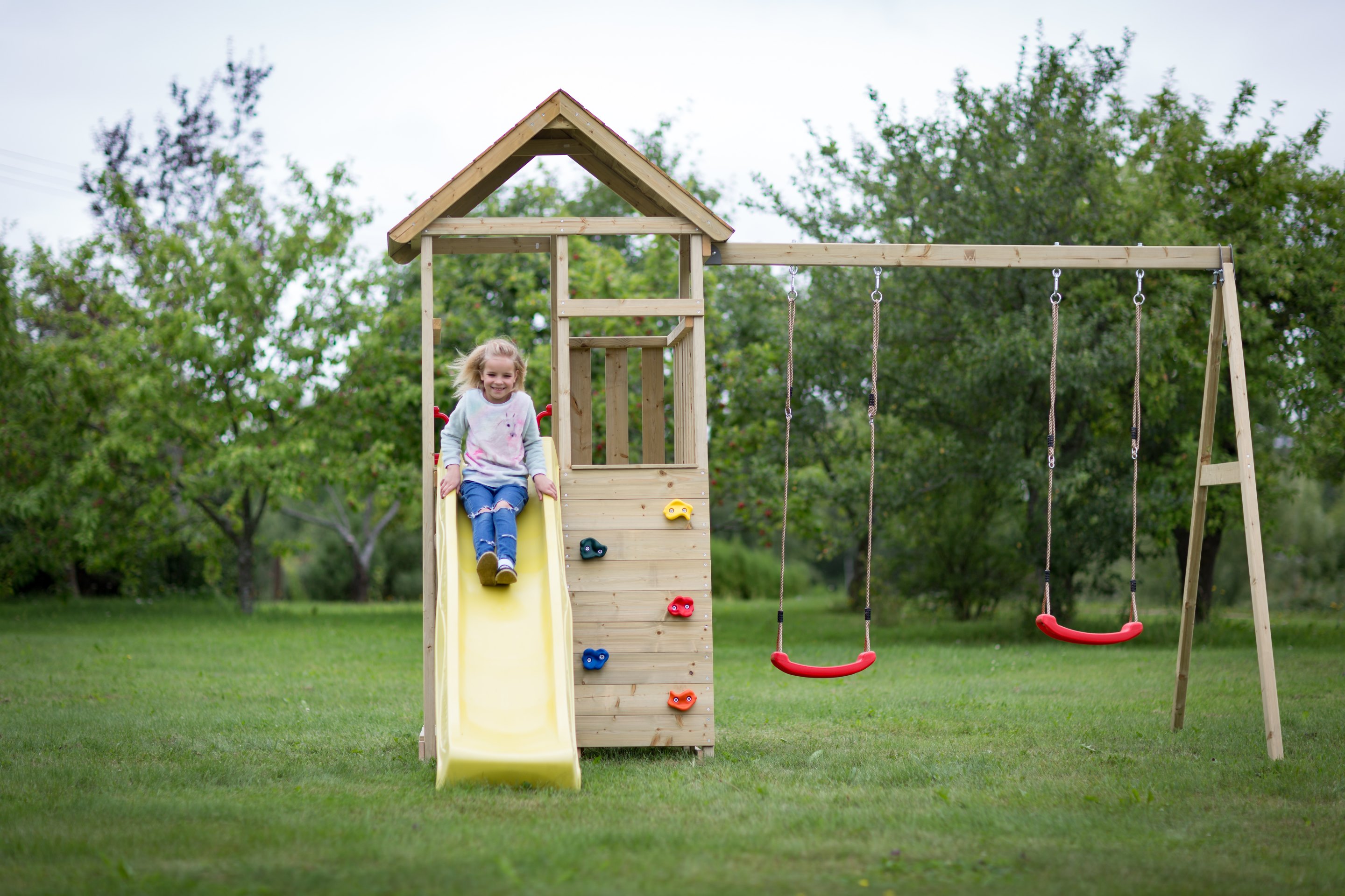 Spielturm Giraffe Stelzenhaus Kletterturm günstig bei HWG-Tec günstig kaufen