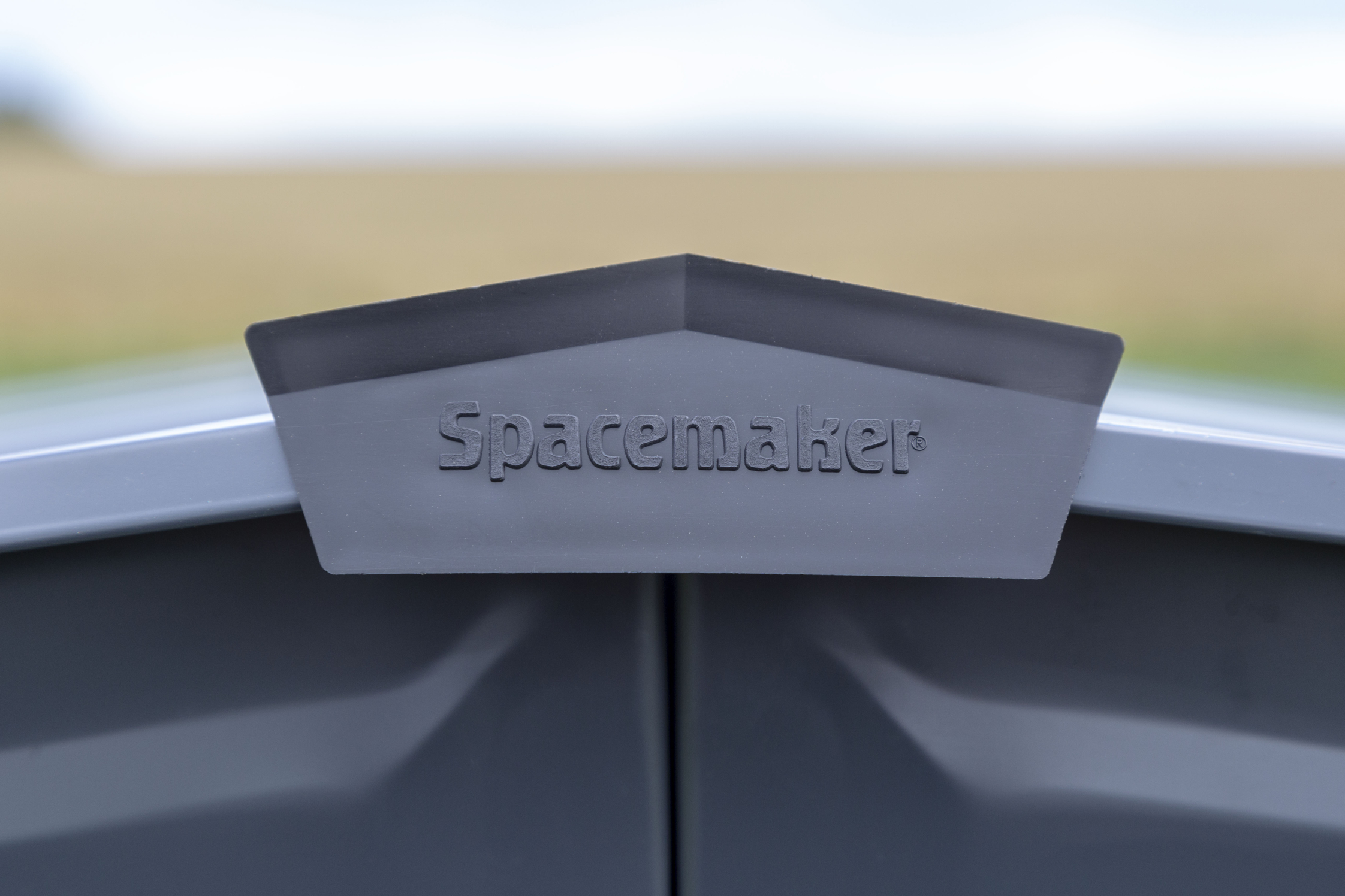 Spacemaker Metallgerätehaus 10x12 Logo